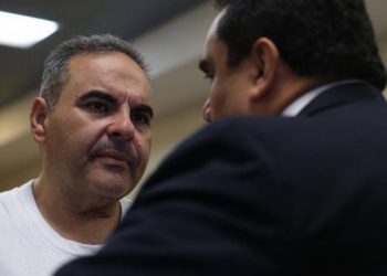 Expresidente Saca asegura que exprimera dama desconocía la procedencia del dinero transferido al Grupo Samix
