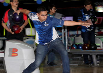 Boliche: Kevin Núñez continúa como líder en el handicap 2021