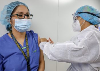 Ministerio de Salud sigue ejecutando el plan de vacunación contra el COVID-19