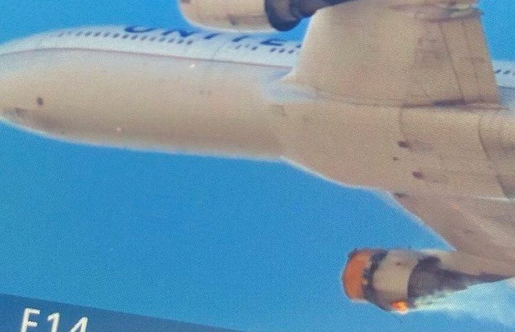 (FOTOS, VIDEOS) Caen sobre Denver escombros de motor de un avión en vuelo