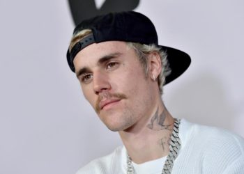 (VIDEO) Justin Bieber manda a reconstruir automóvil ‘volador’ al estilo de los Supersónicos