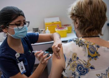 Chile calcula que al 25 de febrero habrá llegado a vacunar a 4 millones de personas contra el coronavirus