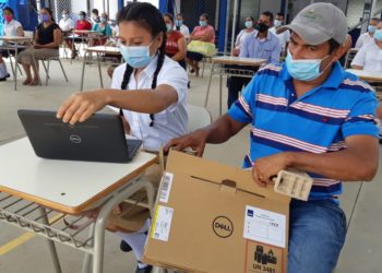 Estudiantes del sector público podrán solicitar internet gratuito por medio de un centro de llamadas gubernamental