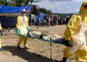 Confirman cuatro muertos por ébola en Guinea, primeros casos en cinco años