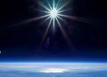 Una empresa española planea enviar turistas a la ‘frontera’ con el espacio en un globo aerostático