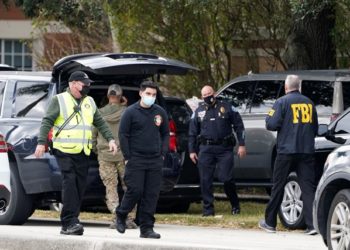 Dos agentes del FBI muertos, tres heridos y sospechoso muerto en Florida