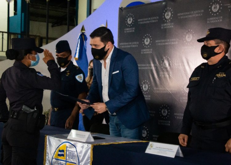 Seguridad incorpora nuevos agentes a la PNC