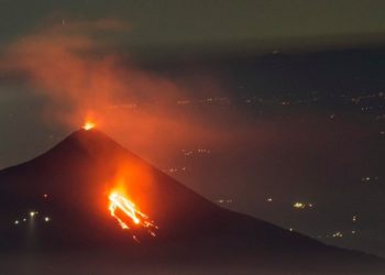 Tres volcanes aumentan actividad eruptiva en Guatemala