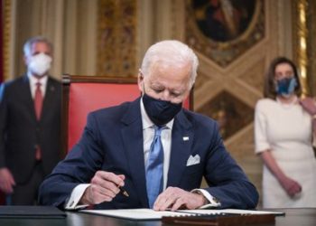 Joe Biden descartó que Estados Unidos alcance la inmunidad de rebaño en los próximos seis meses