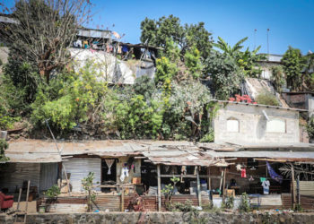 Verifican situación de vulnerabilidad de hogares en comunidad Las Palmas