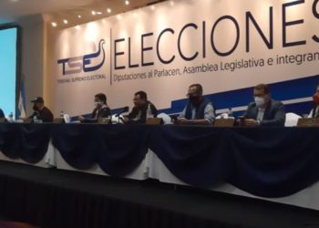 Se filtra audio en el que Coordinador de Comisión Informática del TSE declara emergencia por fallas en el sistema