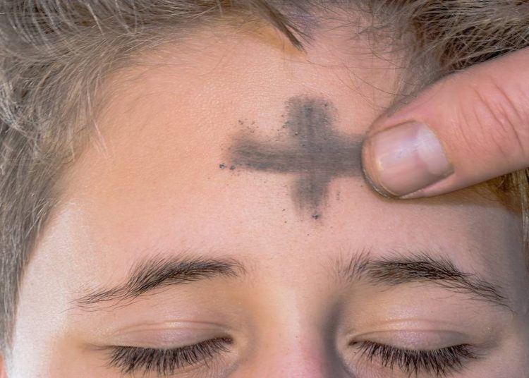 ¿Qué es Miércoles de Ceniza y por qué se hace ayuno?