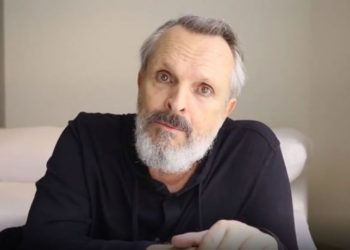 Miguel Bosé estaría pasando por delicado estado de salud «no podría hablar ni caminar»