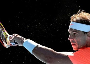 Nadal vivió un insólito momento con una espectadora que le hizo gestos desagradables en pleno saque