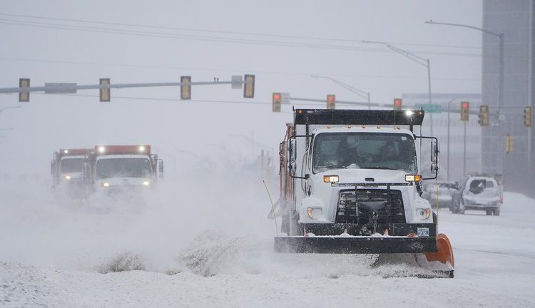 Nieve y temperaturas extremas se extienden hasta el sur de EE.UU.