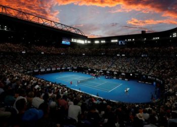 Alerta en el Australian Open: más de 500 tenistas y trabajadores están aislados por un caso positivo de coronavirus