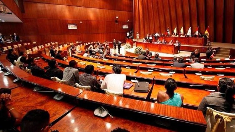 En Perú aprobaron la eliminación del fuero a los diputados