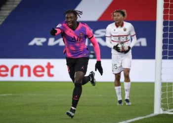 El PSG sufre en la liga antes de visitar el Camp Nou