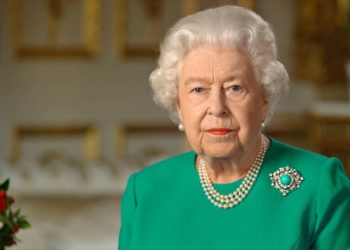 Revelan que la reina Isabel II presionó al gobierno británico para ocultar parte de su fortuna