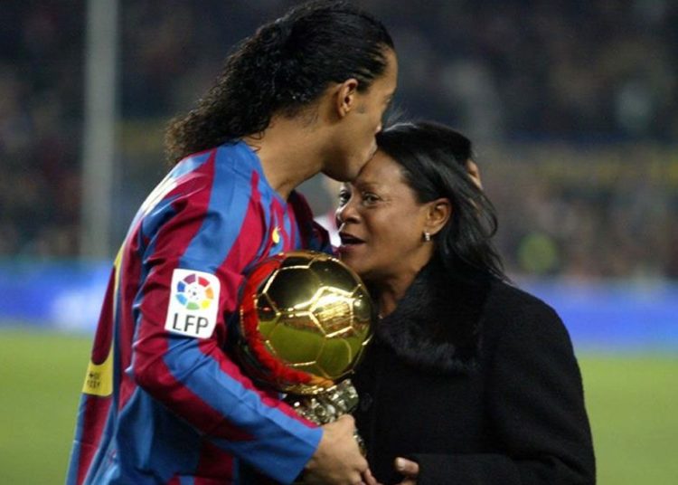 Fallece la madre de Ronaldinho tras contraer covid-19