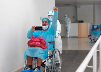 Salvador Castellanos: «De todo corazón no deseo que tengan que desengañarse en una unidad de cuidados intensivos»