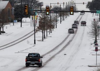 Volvió el suministro eléctrico en Texas y se levantó el estado de emergencia, pero todavía hay apagones aislados