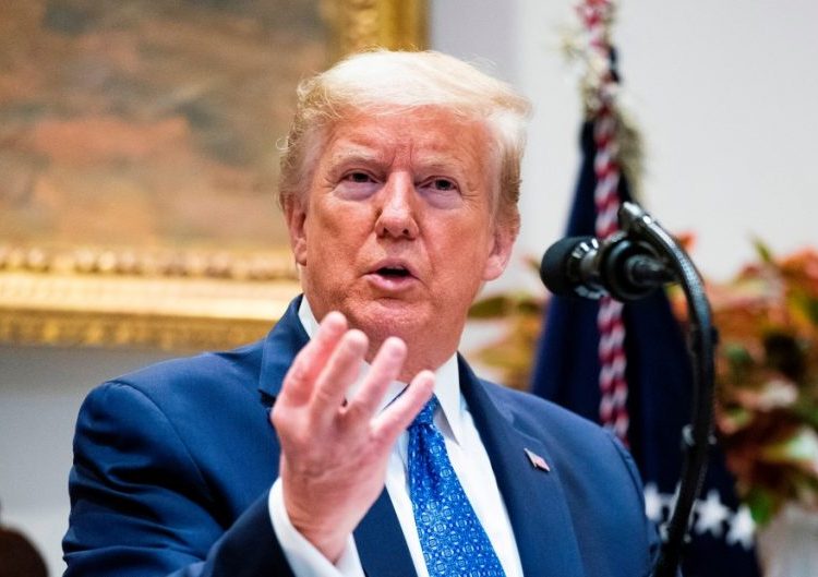 Trump se sintió «profundamente infeliz» por la actuación de su abogado y estuvo «gritando» al iniciarse su segundo ‘impeachment’