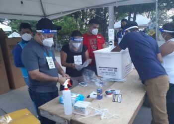 Denuncian a super mercados y agencias de seguridad por no otorgar permiso a trabajadores para ir a votar