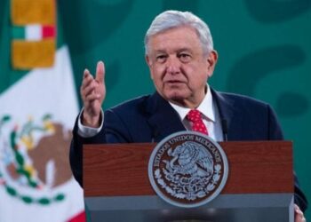 Presidente de México promete que no habrá impunidad ante asesinato de Victoria