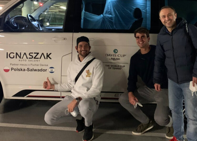 El Salvador listo para enfrentar a Polonia en la Copa David