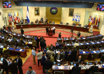 Asamblea saliente intenta aprobar a deshora leyes a las que no le había dado importancia en 3 años