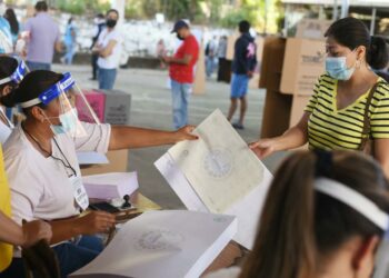 Estados Unidos felicita a los salvadoreños por la fiesta electoral desarrollada el 28F