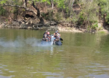 Encuentran cadáver de un enfermero que desapareció tras paseo familiar en el Río Lempa