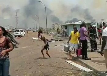 (VIDEOS ) Aumenta a 20 muertos y 600 heridos por las explosiones de depósitos militares en Guinea Ecuatorial