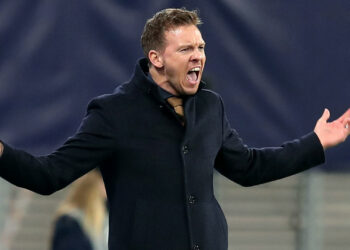 Julian Nagelsmann tiene 33 años, rechazó al Real Madrid y revolucionó la Bundesliga podría dirigir al Barcelona