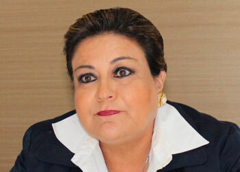 Sala blinda a Margarita Escobar y declara improcedente demanda de inconstitucionalidad en su contra