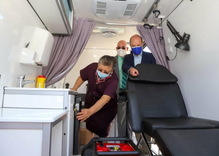 Mujeres en San Martín y San Miguel serán beneficiadas con unidades móviles de atención a la salud