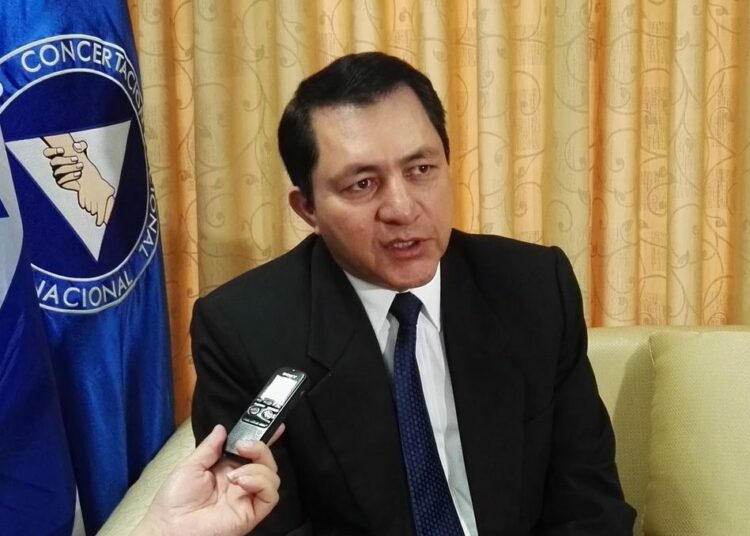 Exdiputada de PCN confirma plazas fantasmas en la Asamblea e irregularidades en la referida fracción