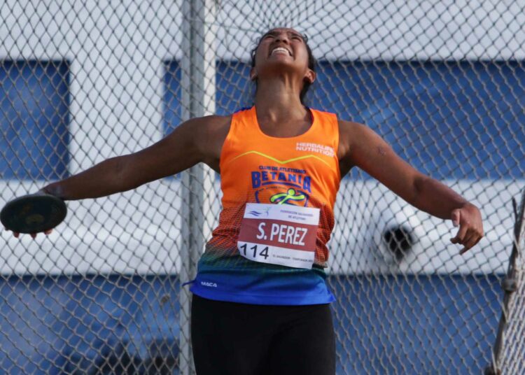 Atletismo pone en marcha proyecto de desarrollo deportivo