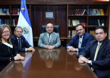 Sala declara inconstitucional decreto legislativo que reasignaba fondos del FODES