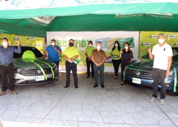 Sistema Fedecrédito entregó 4 Volkswagen Jetta Highline