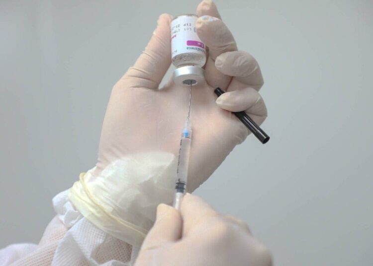 Más de 25 mil salvadoreños ya han sido vacunados