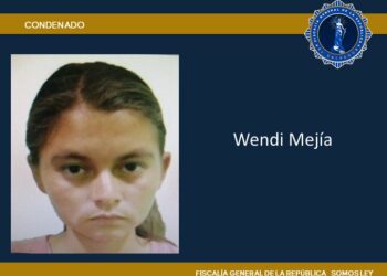 Condenan a mujer de 20 años que pedía fotos íntimas a una menor de 12 a cambio de no atentar contra su familia