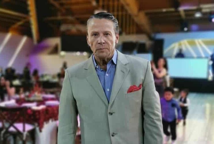 Rey Grupero difunde video del actor Alfredo Adame amenazando a familia con una pistola