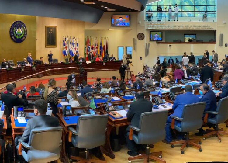 Asamblea reanuda trabajo legislativo con 32 diputados ausentes
