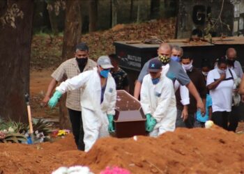 La OMS alerta sobre la gravedad del avance de la pandemia en Brasil que batió el récord diario de muertos por séptimo día consecutivo