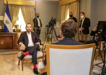 Presidente Bukele en entrevista con Fox News: «La migración ha bajado porque hemos mejorado la seguridad»