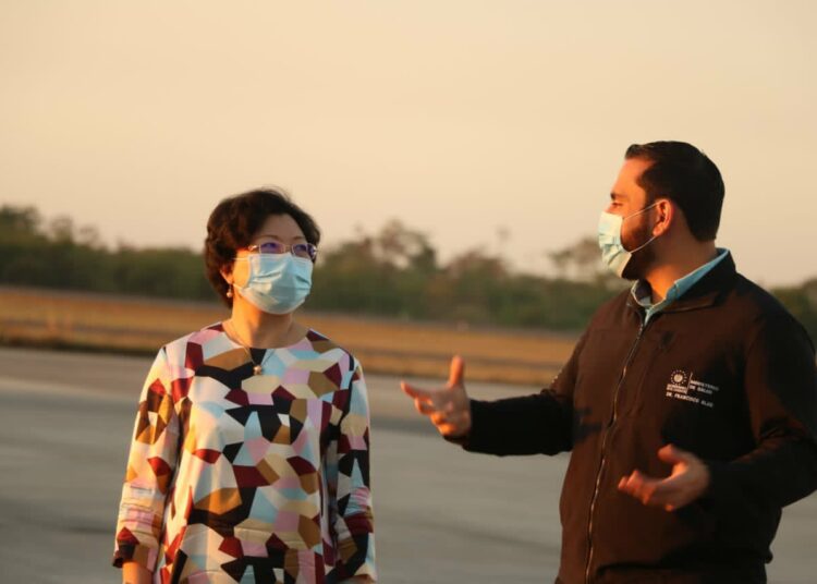 China seguirá apoyando los esfuerzos del gobierno salvadoreño en la lucha contra el covid-19