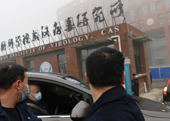 La OMS revivió la teoría de que el virus se filtró de un laboratorio en Wuhan, China