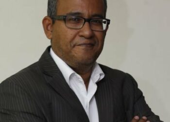 Gerente Editorial de Grupo LPG llama «ratones» a salvadoreños que votaron por Nuevas Ideas